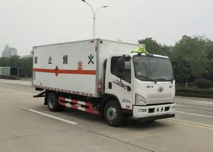 大连爆破器材运输车可以上高速吗？